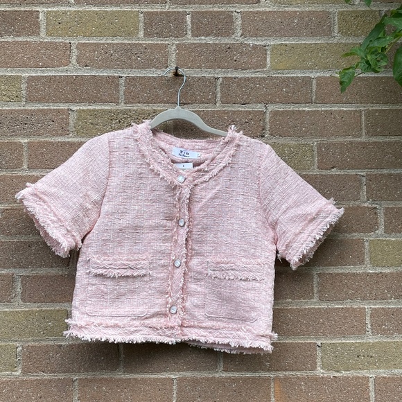 Top: Women's Classic Pink Tweed Button Down Vest with Pearl Buttons - Picture 4 of 13